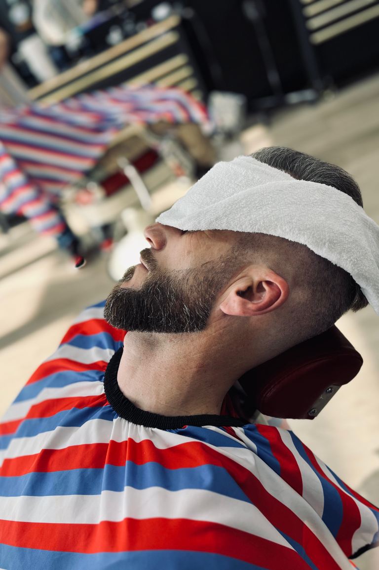 beard and trim 1